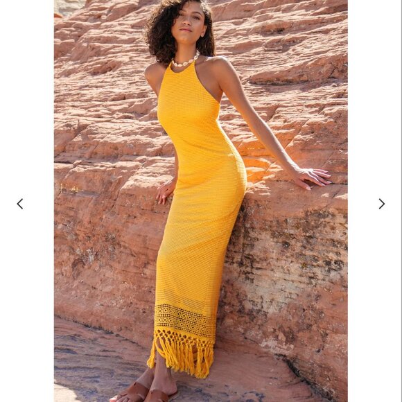 🎄NWT Cupshe Sunflower Halter-Neck Crochet Tassel Maxi Dress Size Medium - Picture 5 of 5
